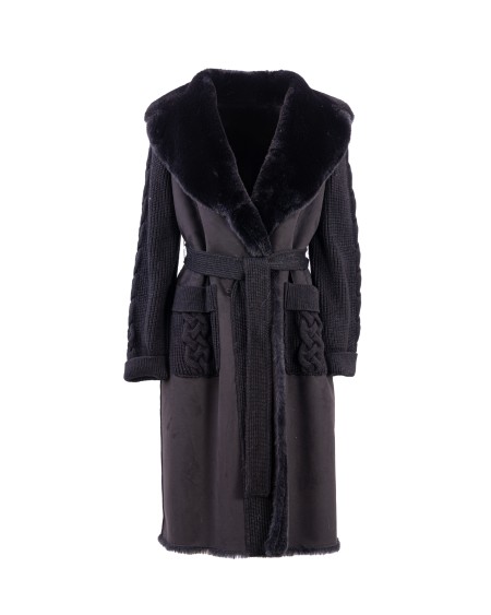Shop VIOLANTI  Montone: Violanti ecomontone.
Maniche lunghe, in lana.
Cintura in vita.
Tasche applicate.
Collo in pelliccia.
Vestibilità regolare.
Composizione: 100% Poliestere.
Fabbricato in Italia.. VL163 5100-052